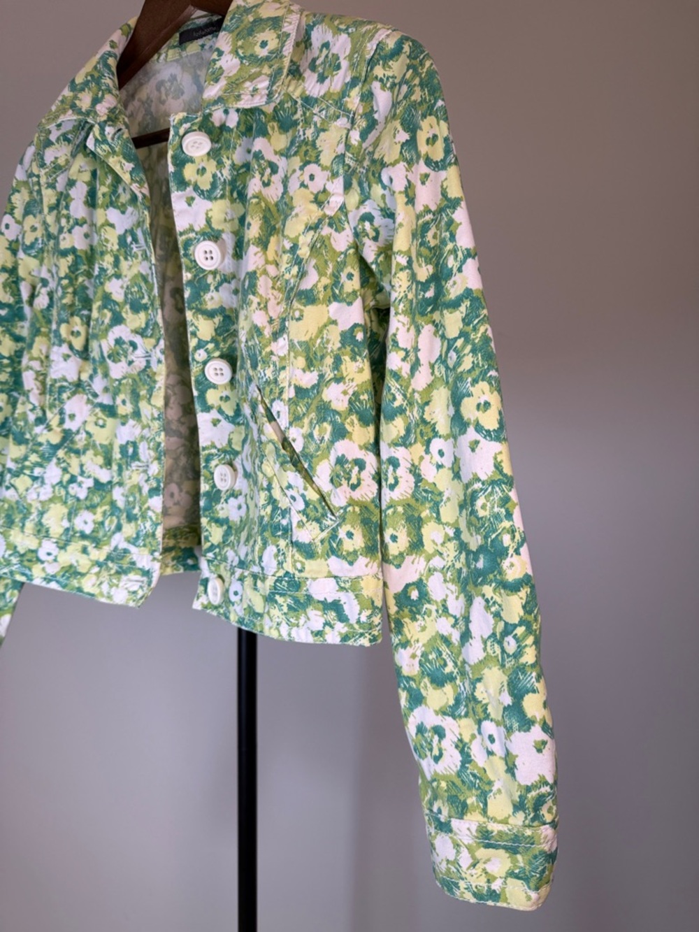 Liz Claiborne Green and White Floral Cotton-Blend Jacket | Size 4 - Picture 6 of 10